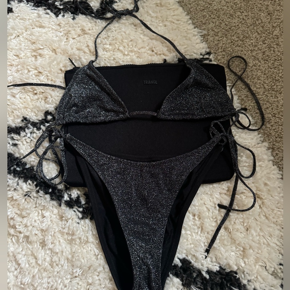 Triangl bikini